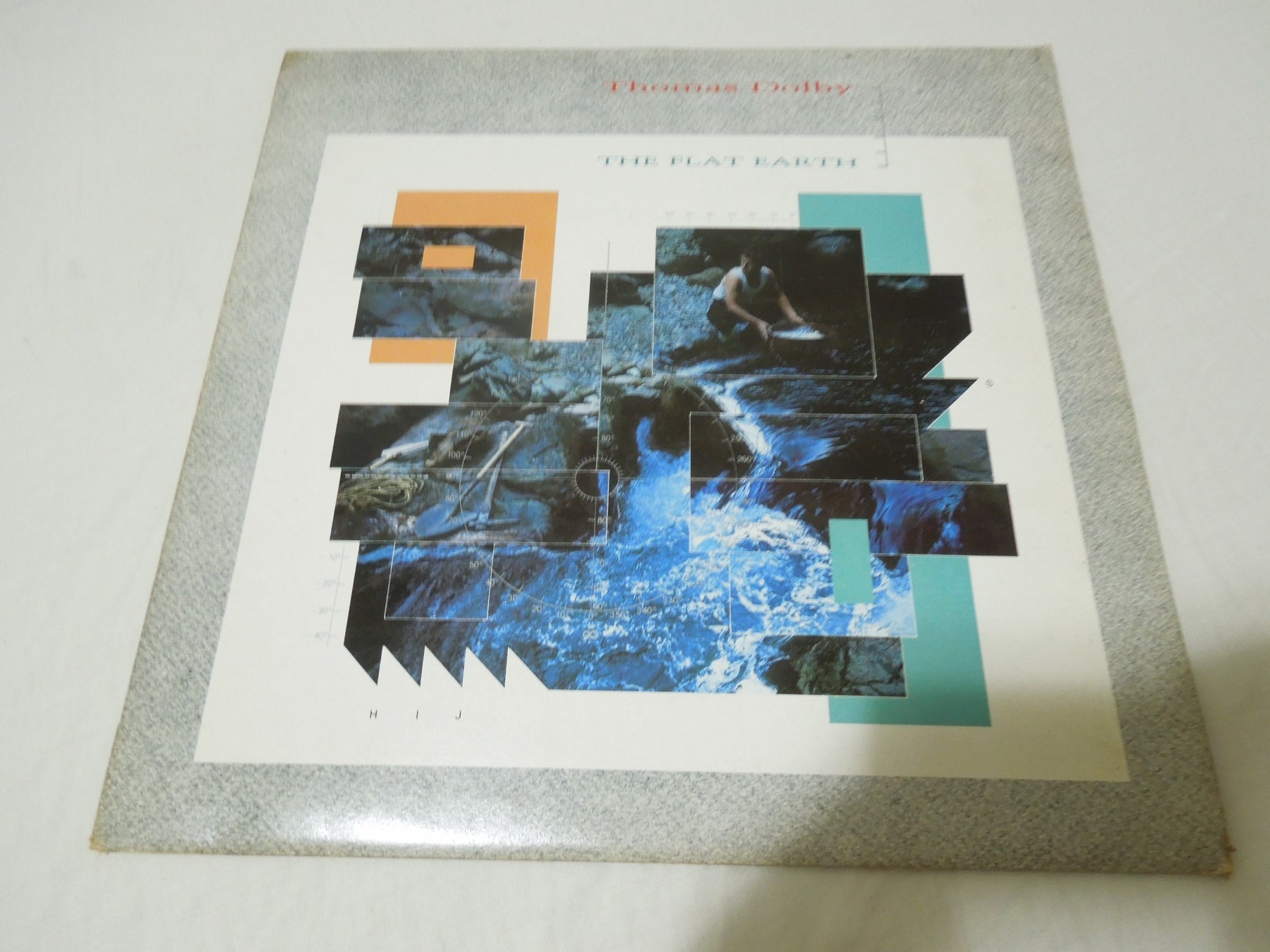 The Flat Earth; Pop Prog Excellence